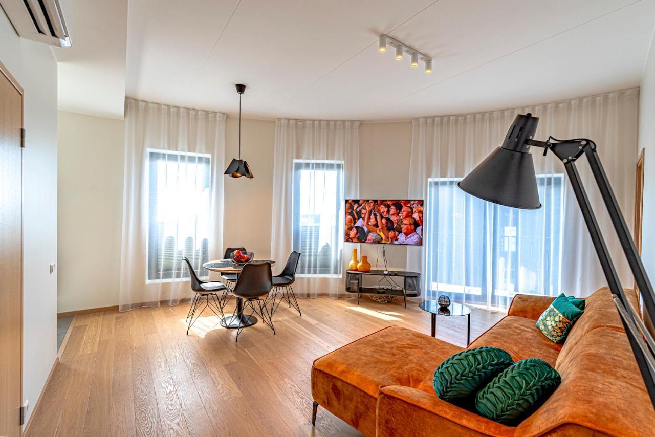 Artisa Riia Str 20B Luxury Penthouse Apartment Tartu Exteriér fotografie